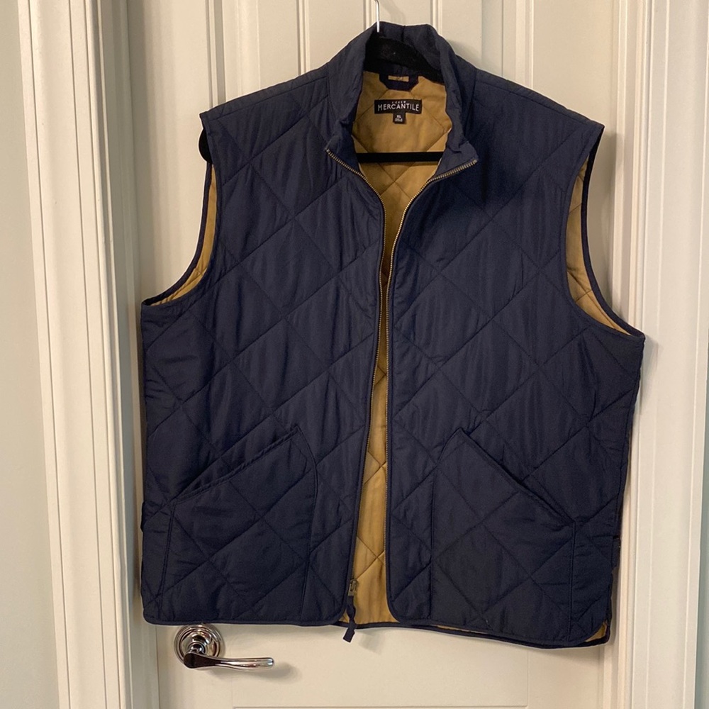 Navy puffer vest